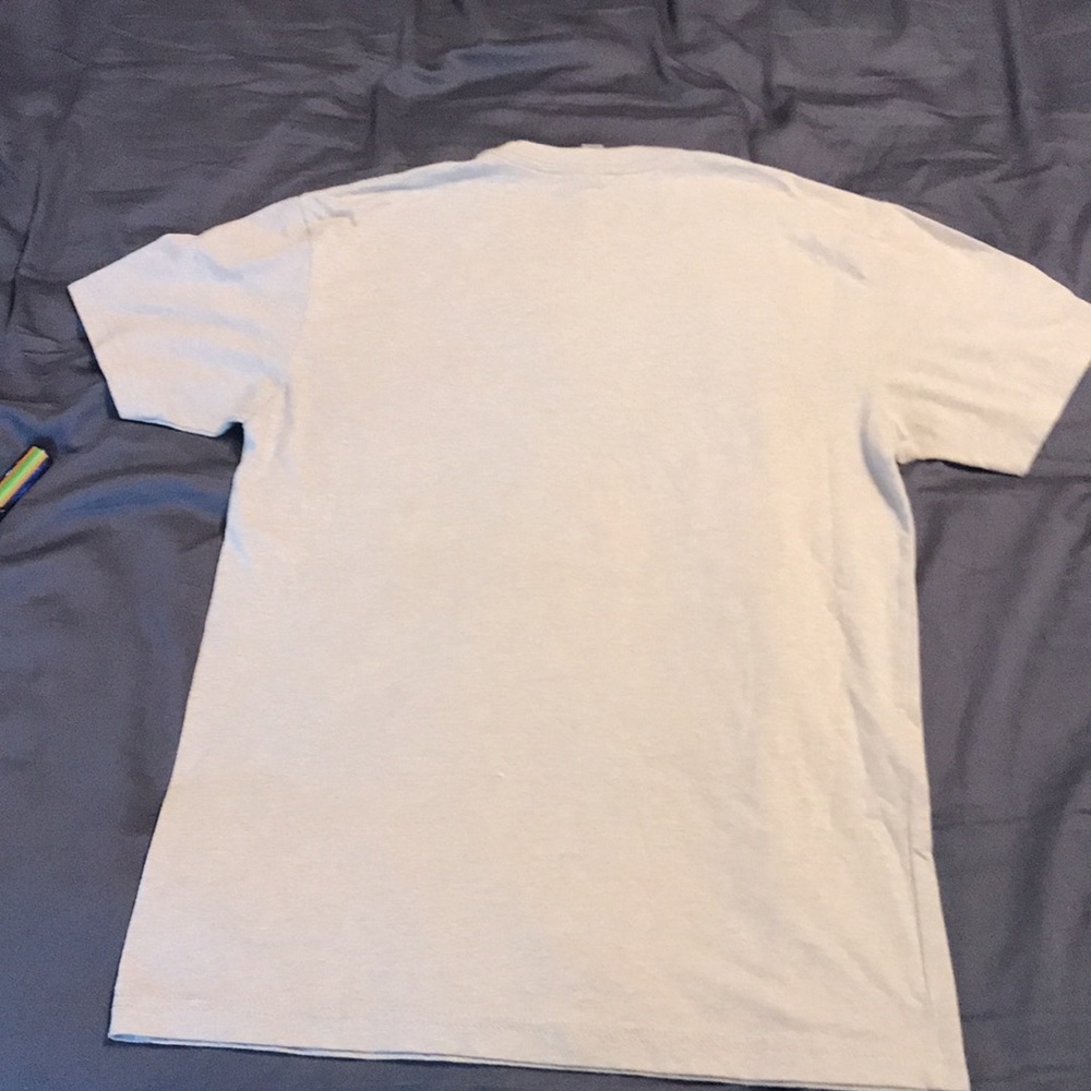 t-shirt - Picture 2 of 4